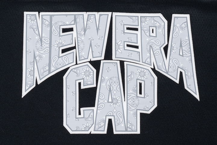 New Era Street Swing Black Oversized Short Sleeve T-Shirt