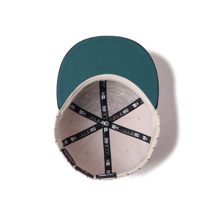 59FIFTY Soft Buckram New Era Heritage Classic Logo Black Fitted