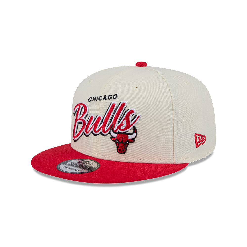9FIFTY Chicago Bulls Script NBA Chrome White Snapback – New Era