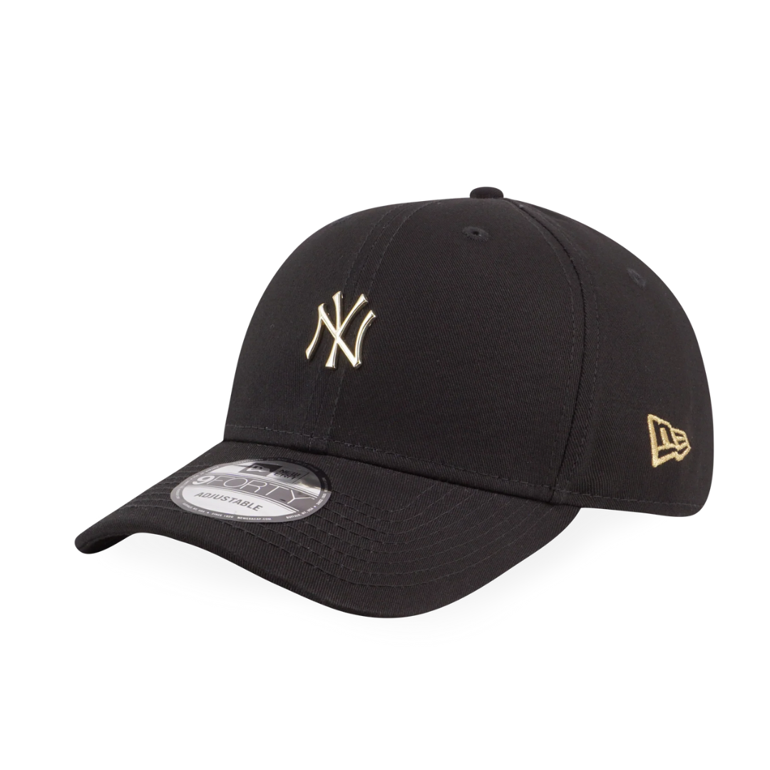 9FORTY New York Yankees Metal Badge Gold Black Adjustable New Era Malaysia