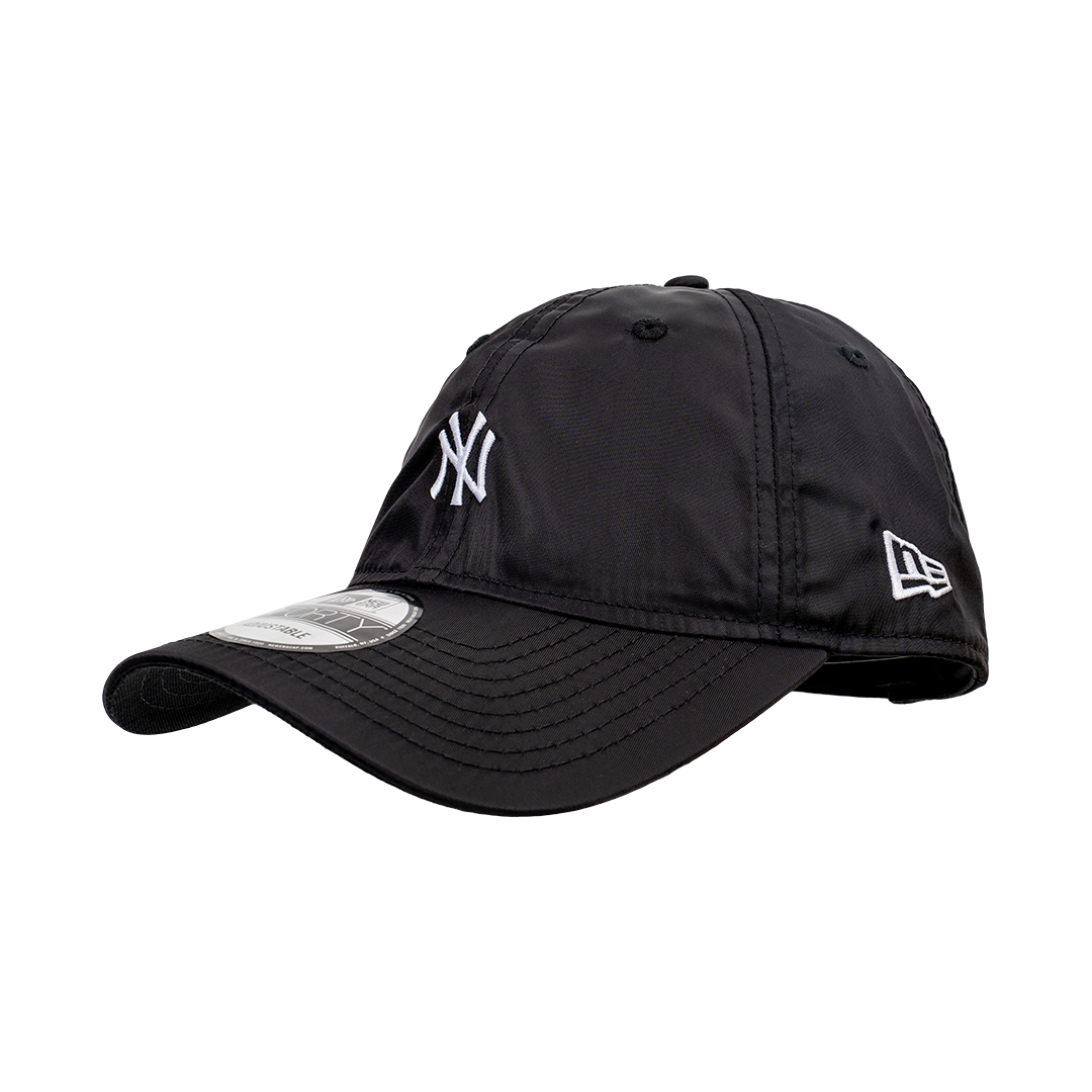 9FORTY Unstructured New York Yankees Mini Logo Black Snapback