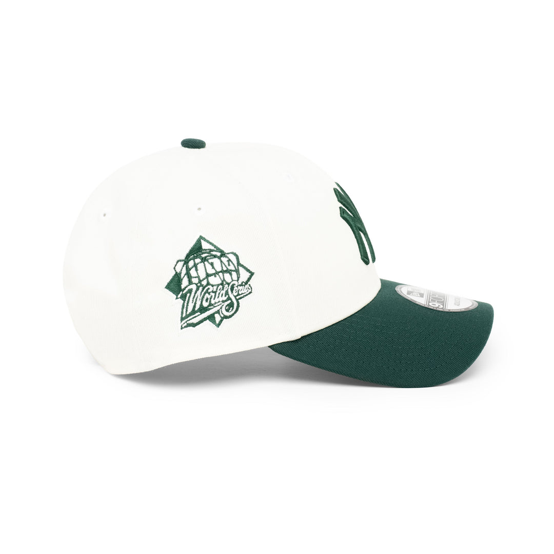 9FORTY New York Yankees 2-Tone World Series 1999 2-Tone Dark Green Visor Chrome White Snapback