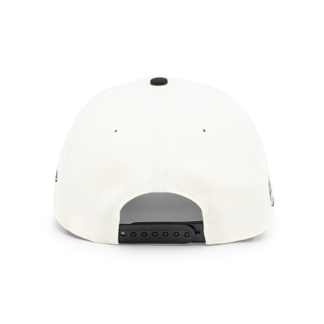 9FORTY Chicago White Sox World Series 2005 2-Tone Black Visor Chrome White Snapback