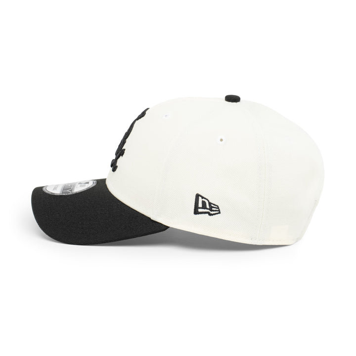 9FORTY Chicago White Sox World Series 2005 2-Tone Black Visor Chrome White Snapback