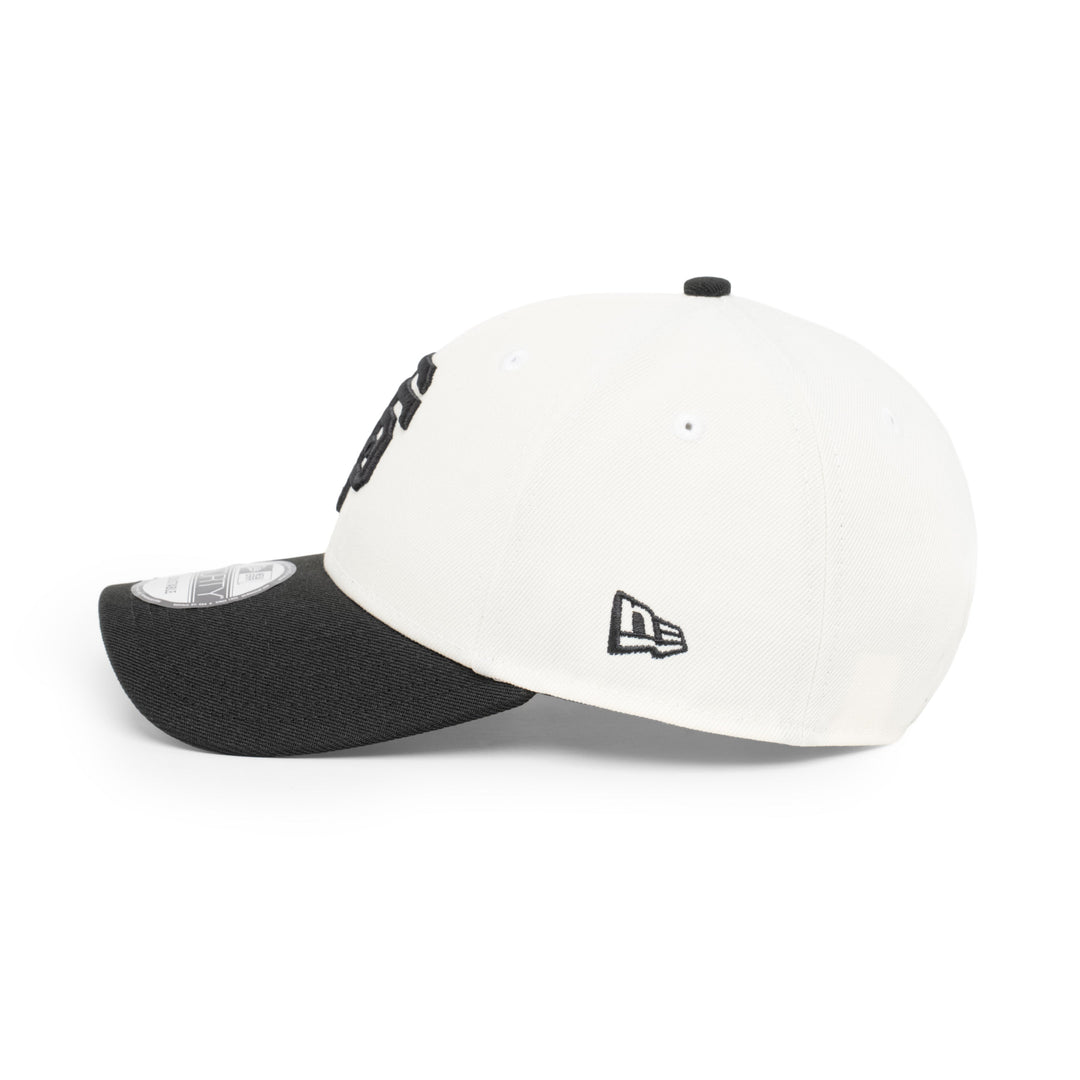 9FORTY San Francisco Giants World Champions 2014 2-Tone Black Visor Chrome White Snapback