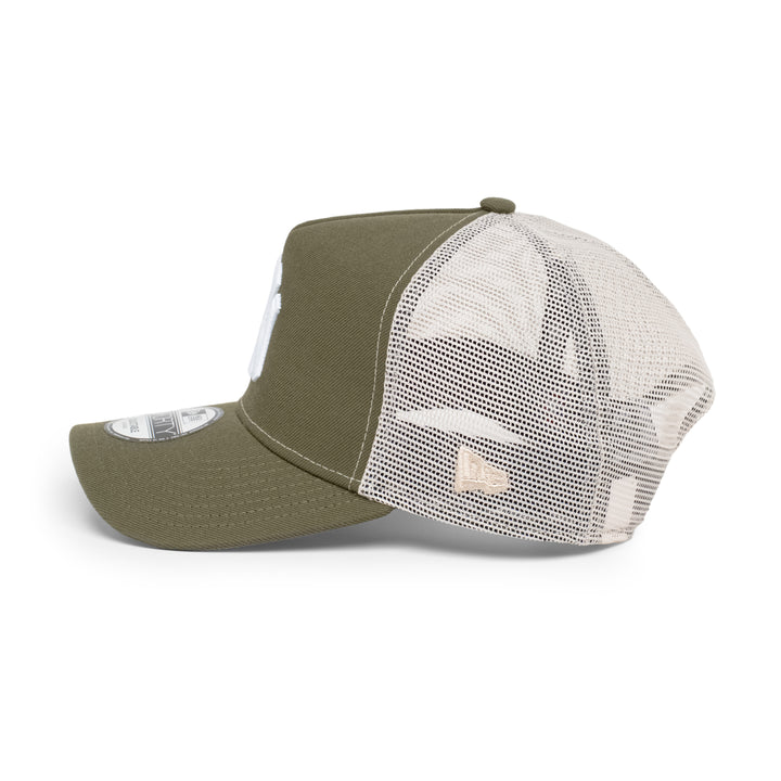 9FORTY A-Frame Trucker New York Yankees New Olive Snapback
