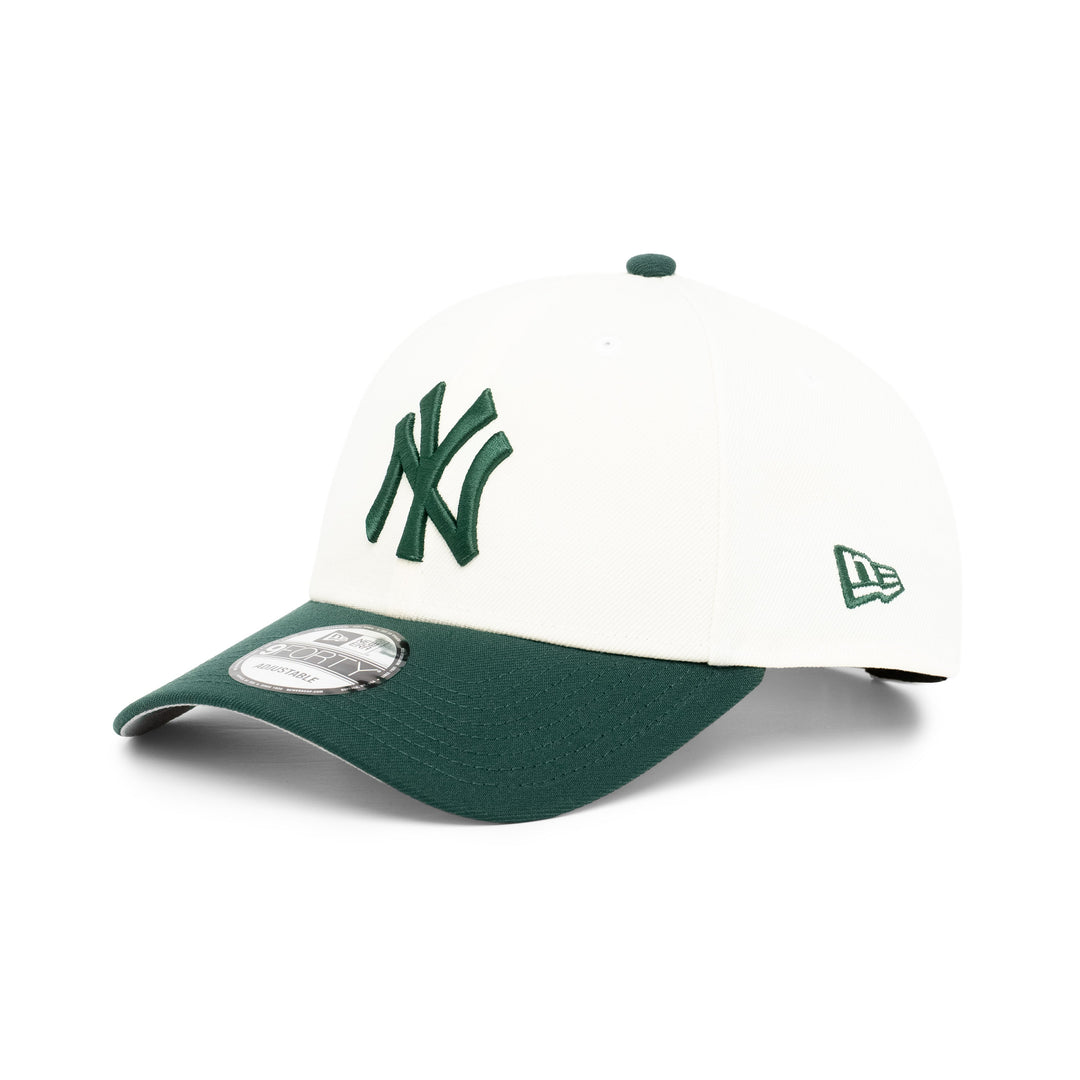 9FORTY New York Yankees 2-Tone World Series 1999 2-Tone Dark Green Visor Chrome White Snapback