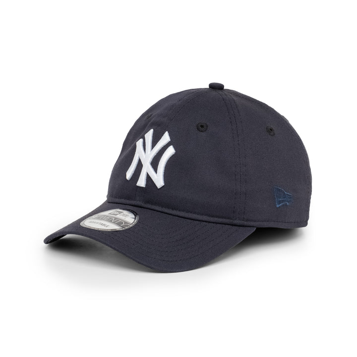 9TWENTY New York Yankees World Series 2000 Navy Adjustable