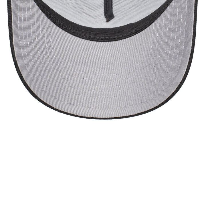 9FORTY A-Frame Trucker New York Yankees World Series 2000 Khaki Black Snapback