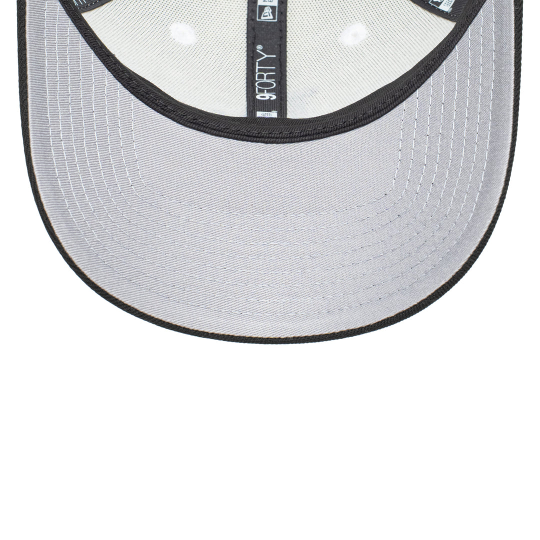 9FORTY Los Angeles Dodgers World Series Champions 2024 2-Tone Black Visor Chrome White Snapback