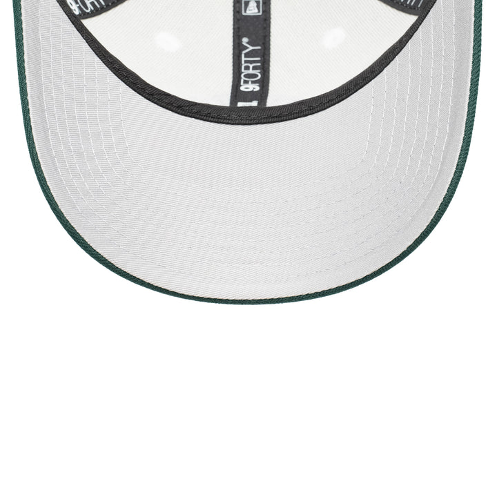 9FORTY New York Yankees 2-Tone World Series 1999 2-Tone Dark Green Visor Chrome White Snapback