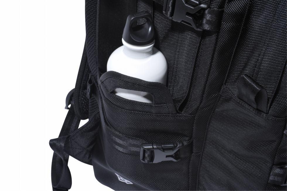 New Era Black Carrier Pack