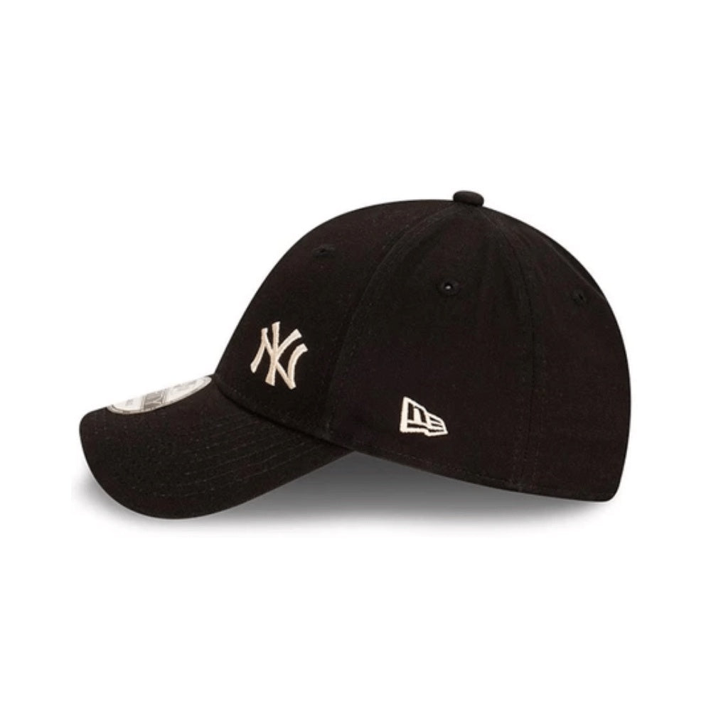 9FORTY New York Yankees Flawless Black Adjustable