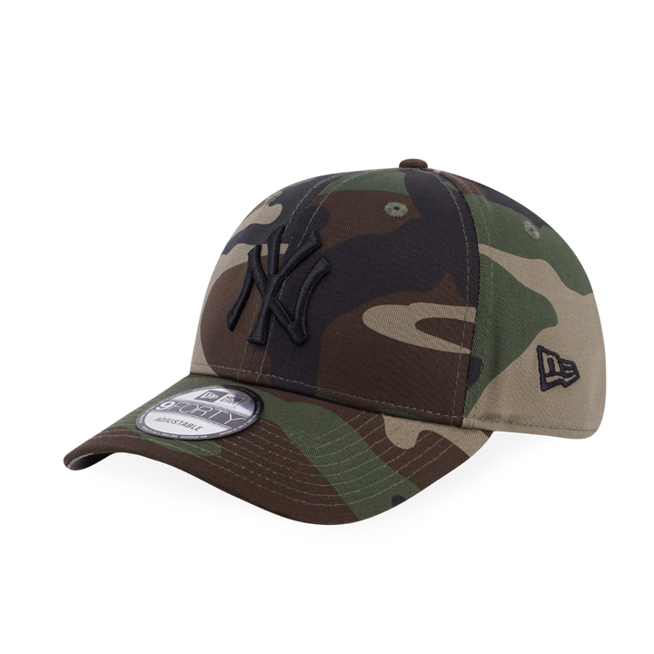 9FORTY New York Yankees Woodland Camo Adjustable
