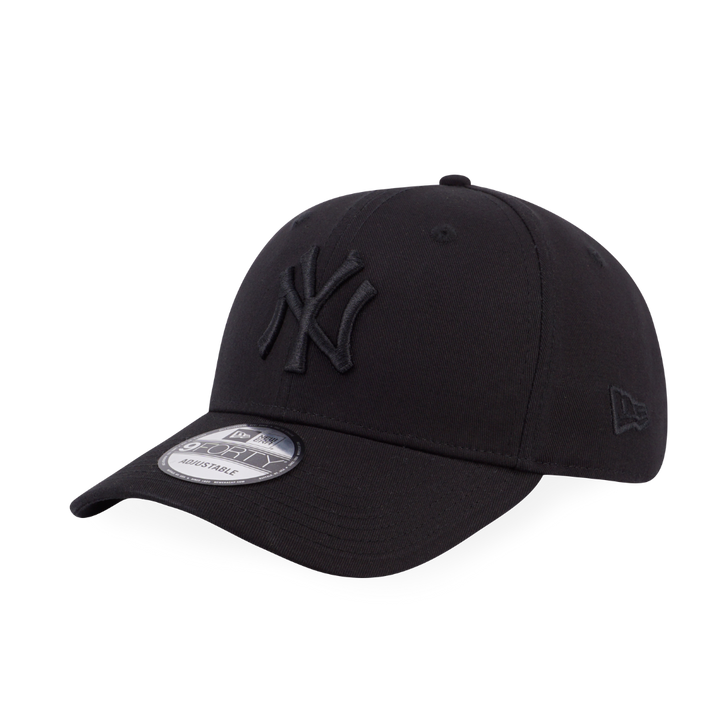 9FORTY New York Yankees Black Adjustable