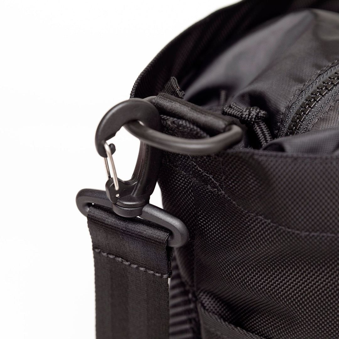 New Era 37L Black Gym Tote Bag