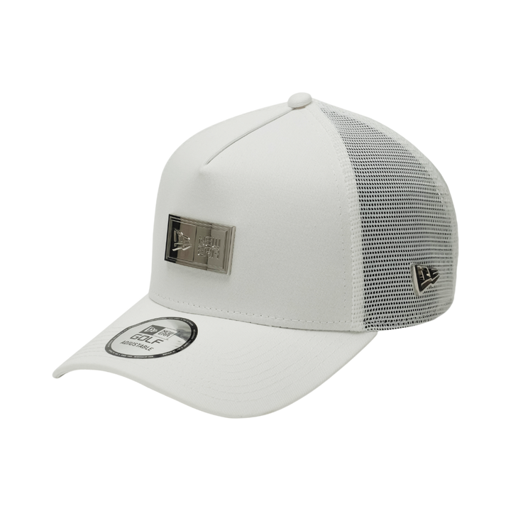 9FORTY A-Frame Golf Trucker Metal Plate White Snapback