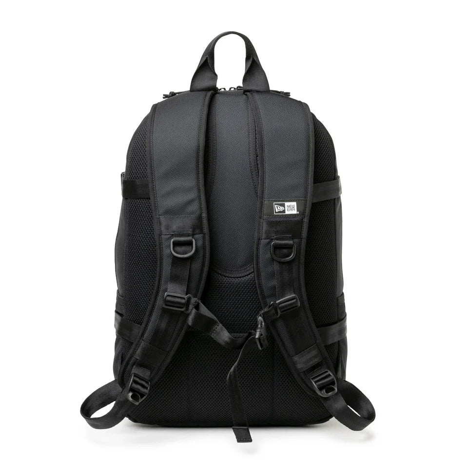 New Era Printed Logo 35L Lightweight Black Carrier Pack