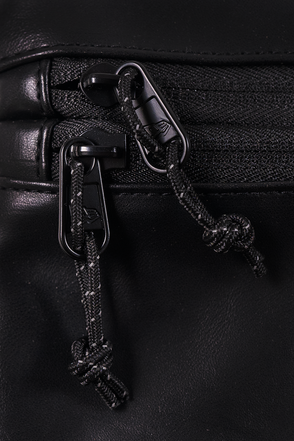 New Era Dark 90s Black Sacoche Mini bag