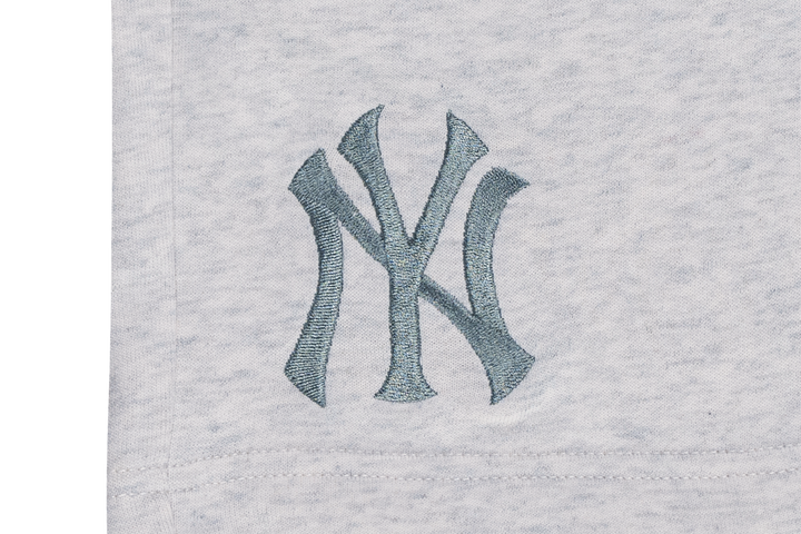 Women New York Yankees Color Era Light Heather Gray Knit Shorts