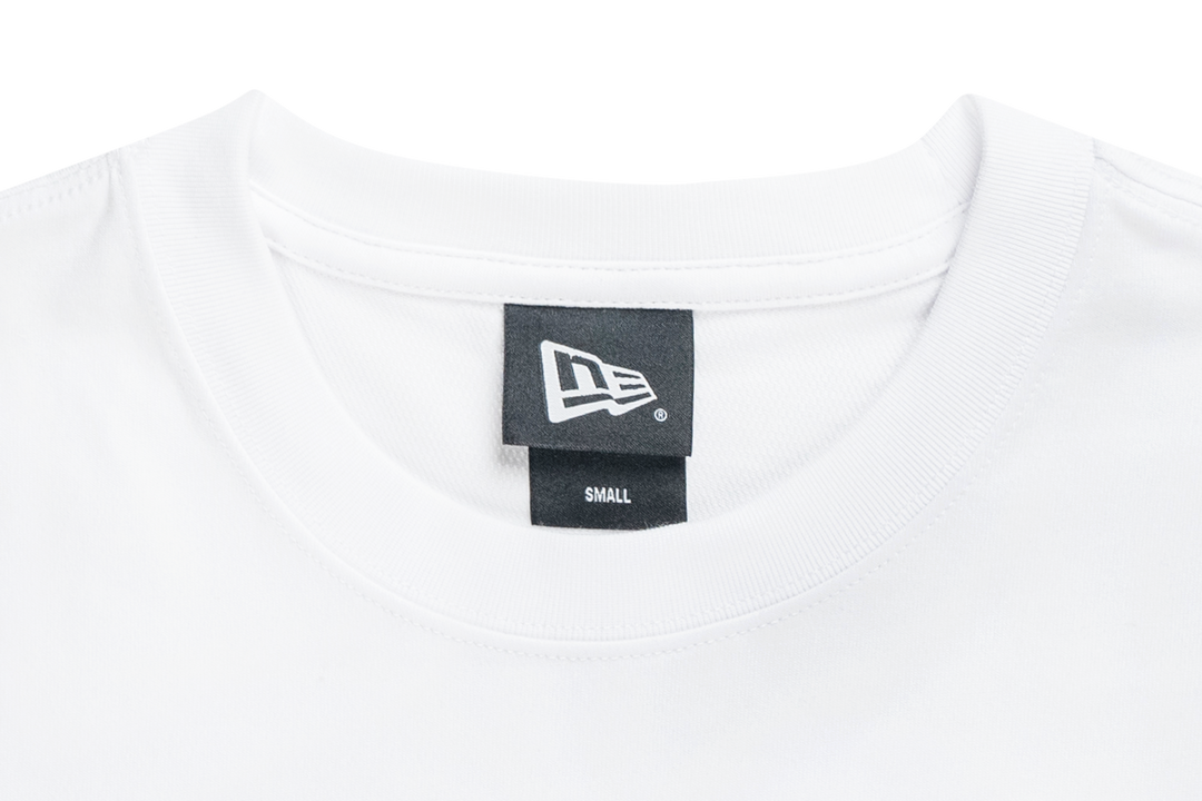 New Era Street Dangle White Oversized Short Sleeve T-Shirt