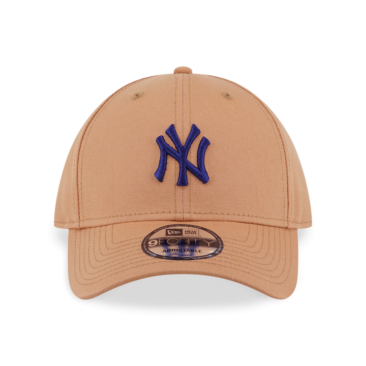 9FORTY New York Yankees Color Era Deep Sand Brown Adjustable