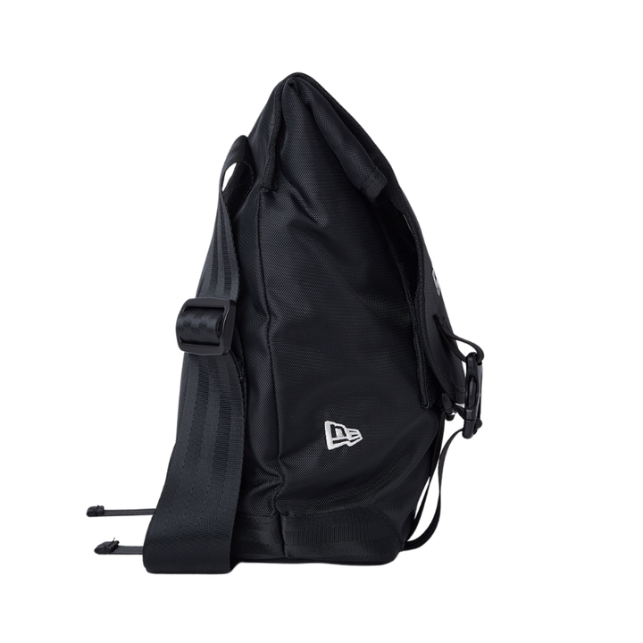 Los Angeles Dodgers Essential Black Messenger Bag