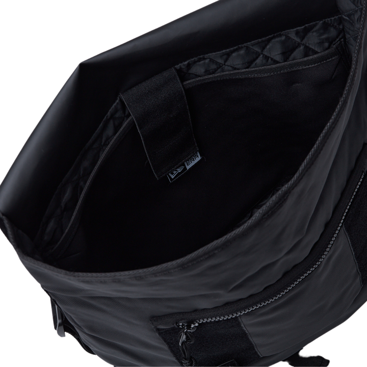 Los Angeles Dodgers Essential Black Messenger Bag