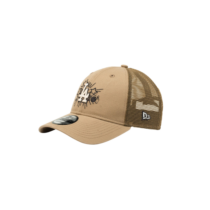 9FORTY Trucker Los Angeles Dodgers Graduation Khaki Snapback
