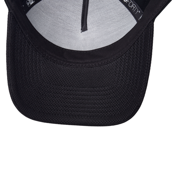 9FORTY A-Frame New York Yankees Engineered Comfort Black Snapback Cap