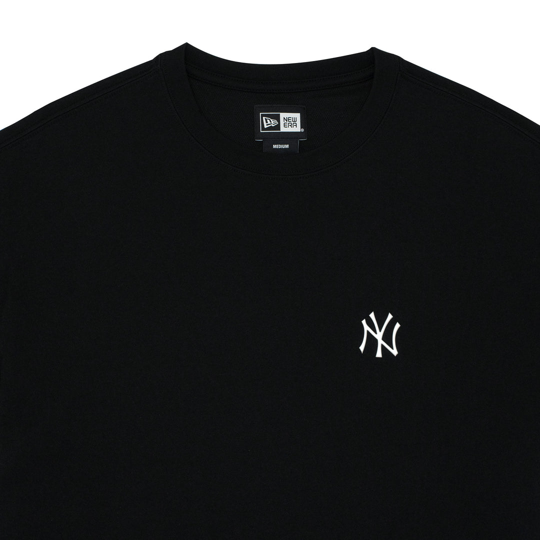 New York Yankees Outdoor Black Short Sleeve T-Shirt
