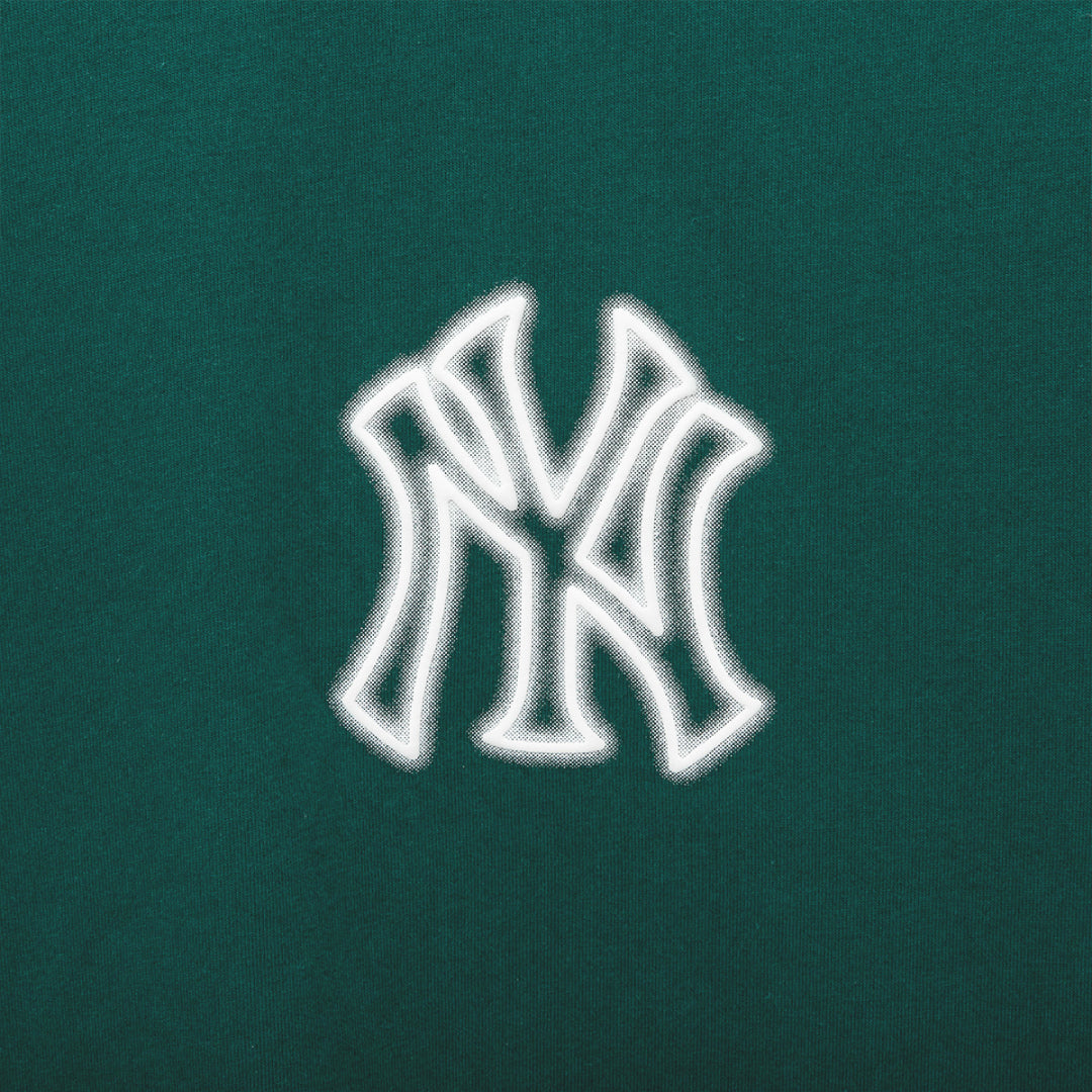 New York Yankees MLB Neon Logo Green Short Sleeve T-Shirt