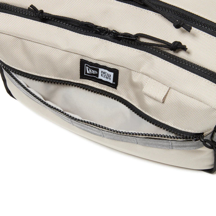 New Era Stone 7L Square Waist Bag
