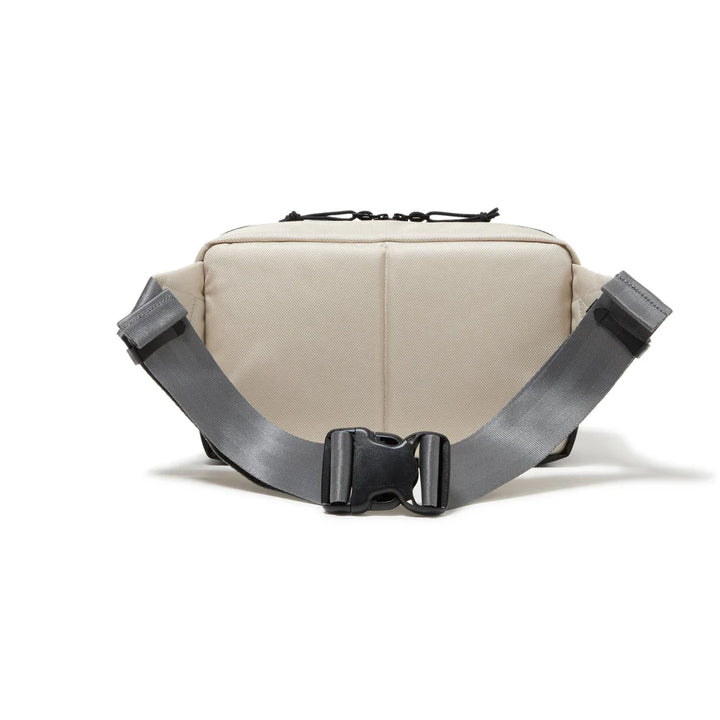 New Era Stone 7L Square Waist Bag