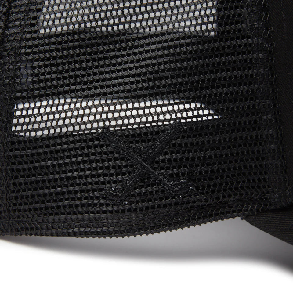 9FORTY Golf A-Frame Trucker Metal Logo Black Snapback