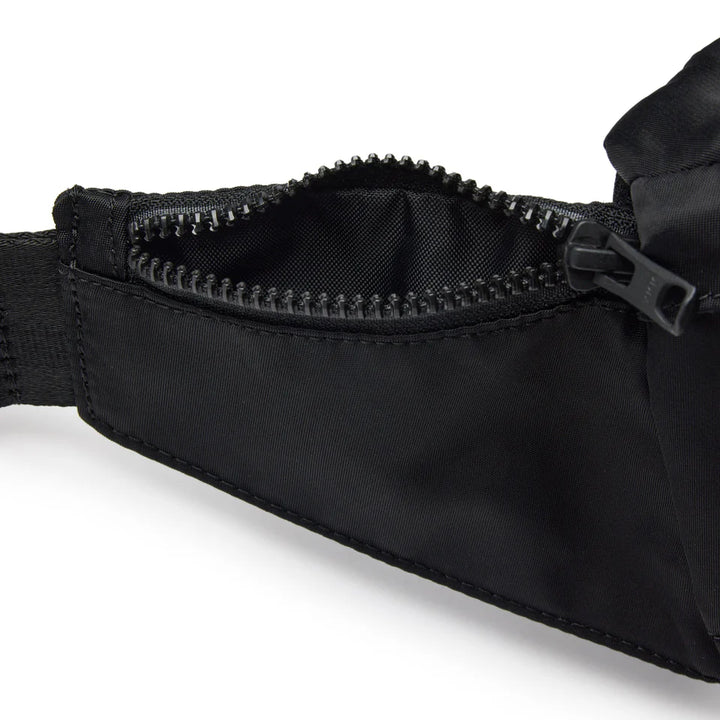 New Era Black 3L Nylon Explorer Waist Bag