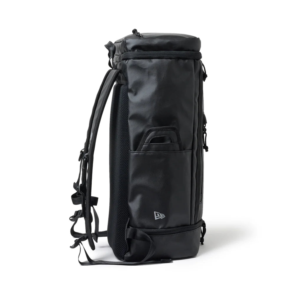 New Era Logo Black 32L Large Box Pack