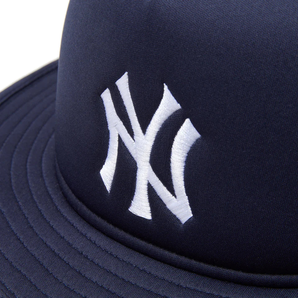 A-Frame Trucker New York Yankees Navy 5-Panel Bucket