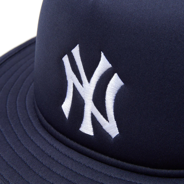 A-Frame Trucker New York Yankees Navy 5-Panel Bucket