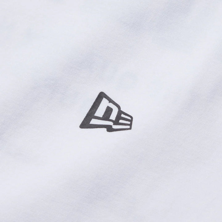 New Era Outdoor Utility Archive White Oversized Short Sleeves T-Shirt