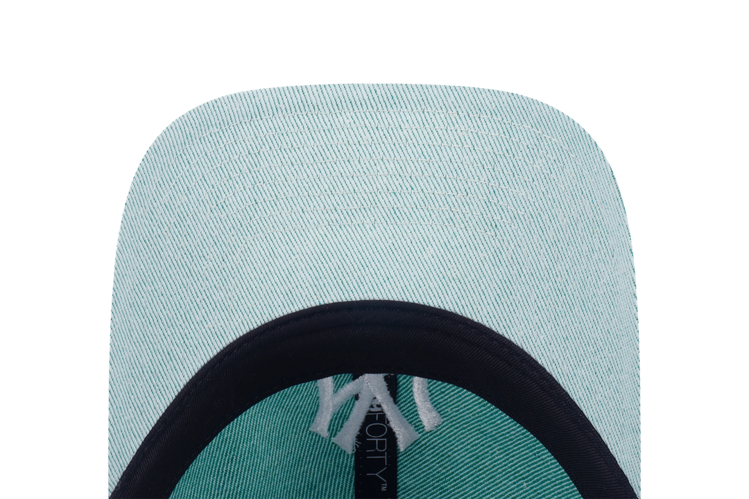 9FORTY New York Yankees MLB Pastel Green Adjustable