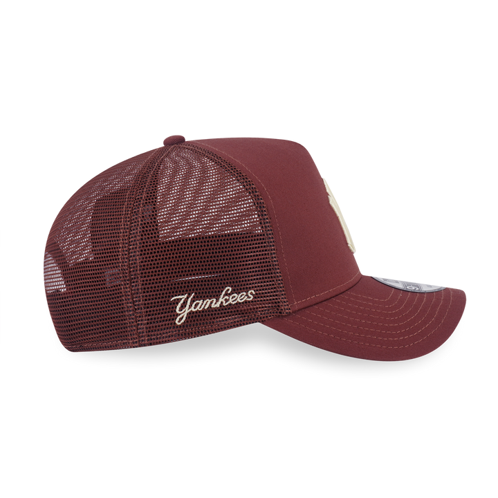 9FORTY A-Frame Trucker New York Yankees Color Era Deep Auburn Brown