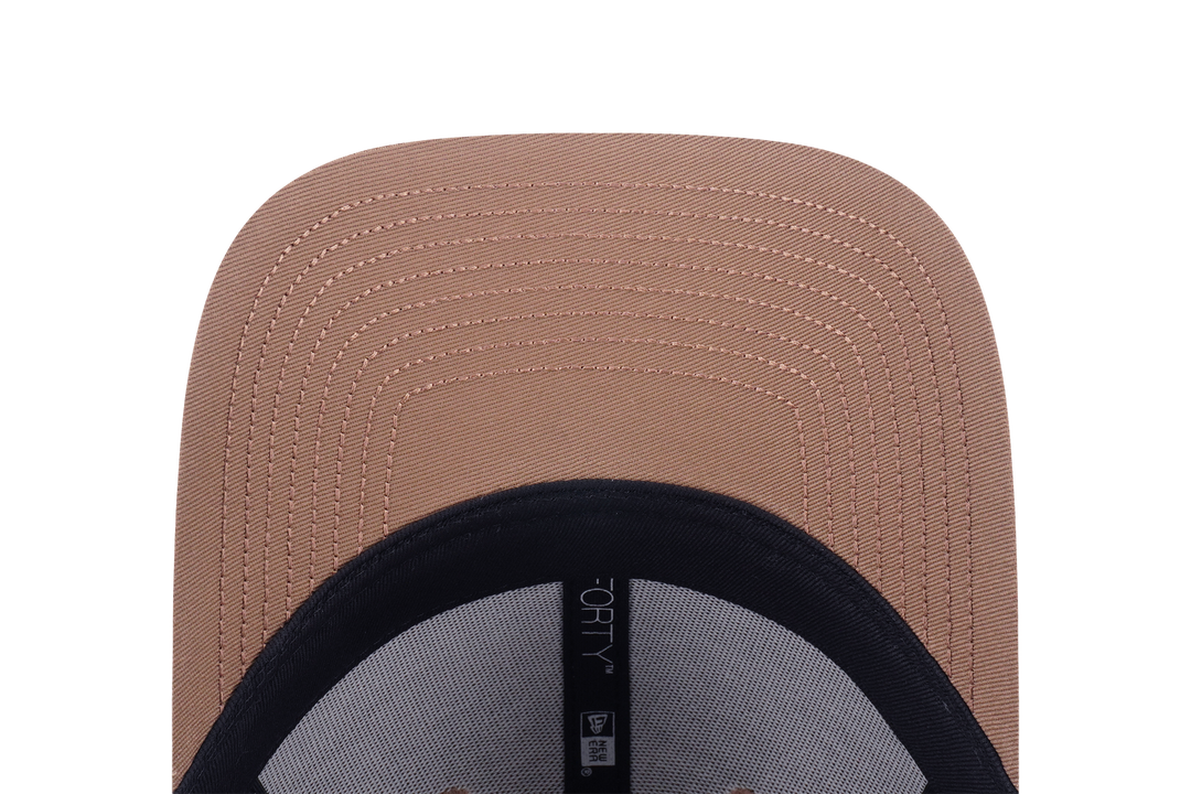 9FORTY New York Yankees MLB Contrast Stitching Khaki Adjustable