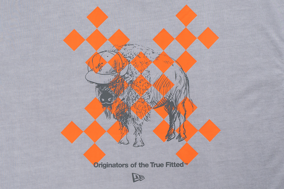 New Era Trail Runner Light Gray Oversized Short Sleeve T-Shirt