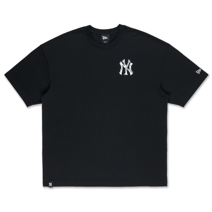 New York Yankees Street Black Graphic Oversized Short Sleeve T-Shirt