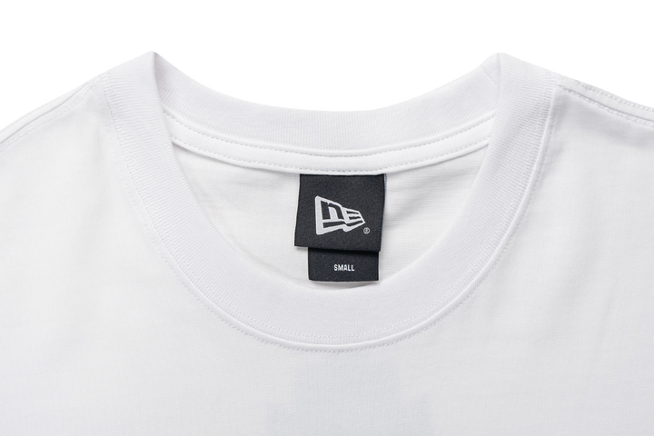 Toronto Maple Leafs NHL Team Logo Oversized White Short-Sleeve T-Shirt