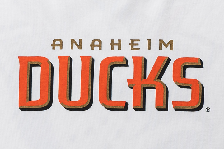 Anaheim Ducks NHL Team Logo Oversized White Short-Sleeve T-Shirt