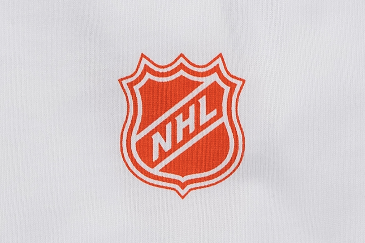 Anaheim Ducks NHL Team Logo Oversized White Short-Sleeve T-Shirt