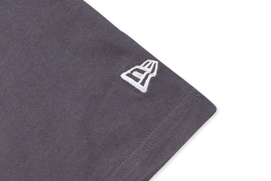 New Era Earthy Skin Graphite Oversized Short Sleeve T-Shirt