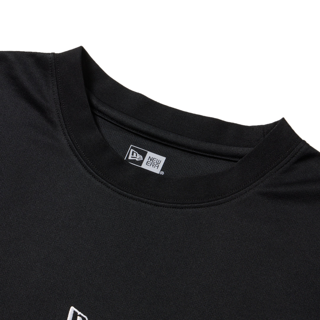 New Era Vertical Logo Black Long Sleeve Tech T-Shirt
